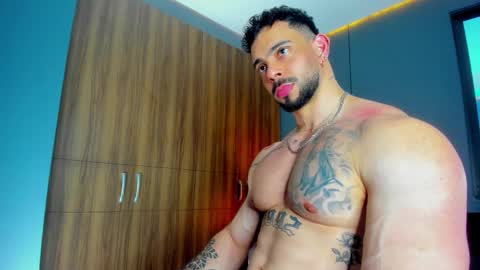 massimo online show from February 8, 9:08 pm