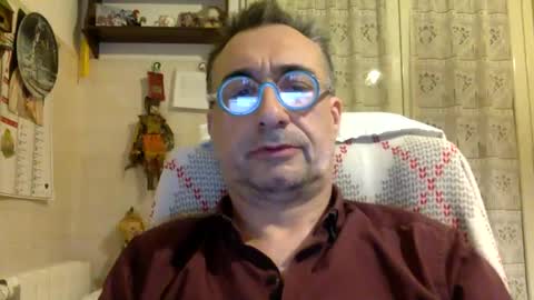massimoxgiulia online show from December 28, 9:08 pm