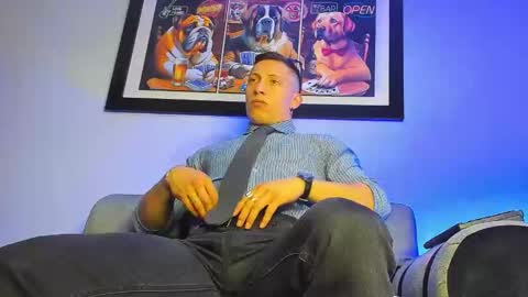Snapshot of masster_ares chatting on October 7, 3:43 am masster_ares online show from October 7, 3:43 am