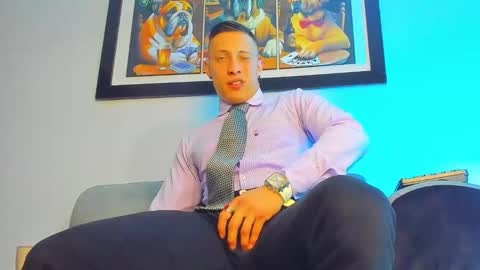 Snapshot of masster_ares chatting on October 3, 3:44 am masster_ares online show from October 3, 3:44 am