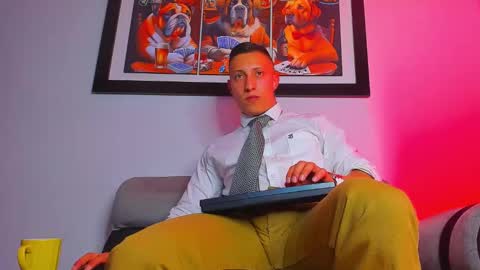 Snapshot of masster_ares chatting on September 28, 3:37 am masster_ares online show from September 28, 3:37 am
