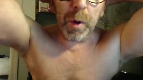 master8daddy69 online show from December 3, 2:17 am