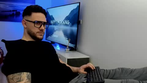 Alex online show from February 1, 7:40 am