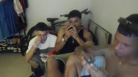 master_boy28 online show from April 29, 5:56 am