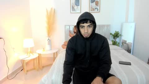 Snapshot of master_boy28 chatting on March 11, 7:36 pm master_boy28 online show from March 11, 7:36 pm