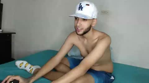 Snapshot of master_gomez56 chatting on September 22, 8:03 am Juan Gomez online show from September 22, 8:03 am