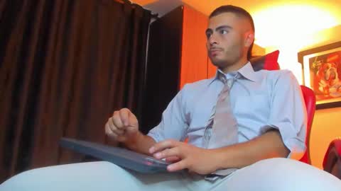 Master online show from January 5, 7:28 pm