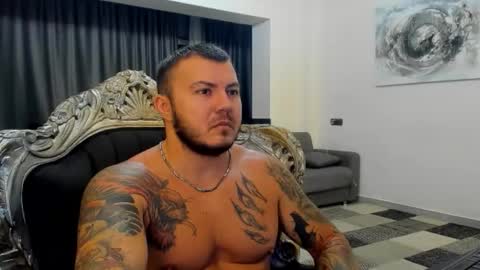 Snapshot of masterdarkness69 chatting on October 3, 8:25 pm Jocker online show from October 3, 8:25 pm