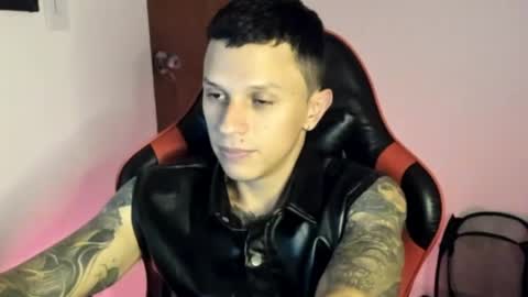 Dave online show from April 16, 11:07 pm