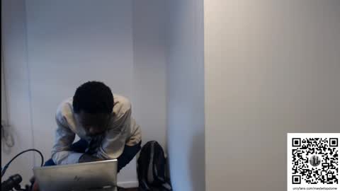 Snapshot of masterdomfuck chatting on February 10, 8:10 pm Masterdomfuck online show from February 10, 8:10 pm