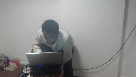 Snapshot of masterdomfuck chatting on January 16, 1:48 am Masterdomfuck online show from January 16, 1:48 am