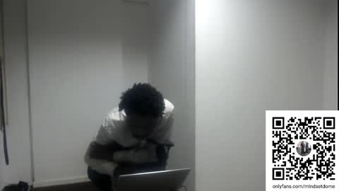 Snapshot of masterdomfuck chatting on September 15, 1:08 am Masterdomfuck online show from September 15, 1:08 am