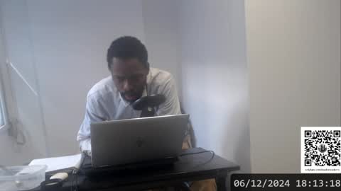 Snapshot of masterdomfuck chatting on December 6, 9:13 pm Masterdomfuck online show from December 6, 9:13 pm