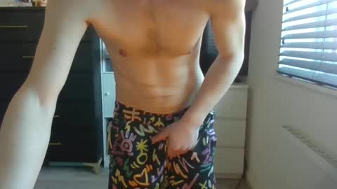 Snapshot of masterjepp92 chatting on February 27, 11:20 am masterjepp92 online show from February 27, 11:20 am