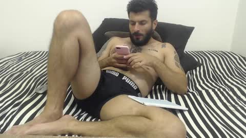 Snapshot of masterofinfatuation chatting on March 5, 7:28 pm online show from March 5, 7:28 pm