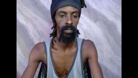 Snapshot of masterr_bate chatting on November 1, 12:42 pm Marl online show from November 1, 12:42 pm