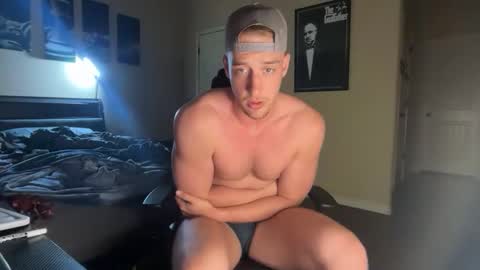masterrobert134 online show from May 21, 3:57 am
