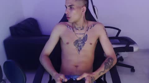 masters_latins online show from February 17, 4:22 am