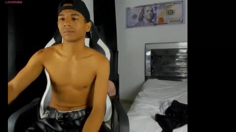 masters_latins online show from February 3, 6:35 pm