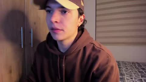 Snapshot of mastrangelo_x chatting on October 7, 2:26 am mastrangelo_x online show from October 7, 2:26 am