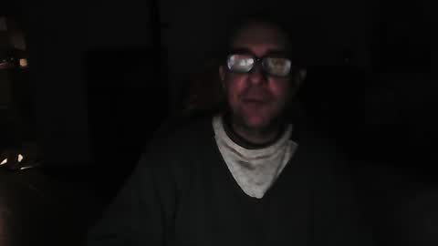 Snapshot of mat11efou chatting on January 5, 8:00 am mat11efou online show from January 5, 8:00 am