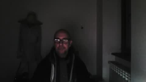 Snapshot of mat11efou chatting on February 4, 6:14 am mat11efou online show from February 4, 6:14 am