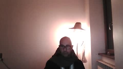 Snapshot of mat11efou chatting on February 3, 6:49 pm mat11efou online show from February 3, 6:49 pm
