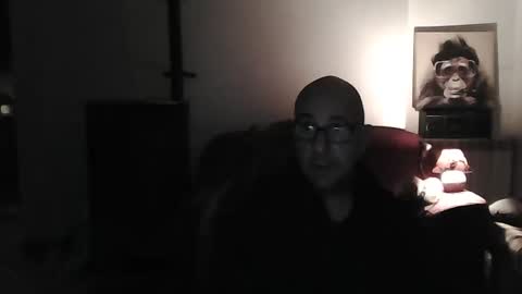 Snapshot of mat11efou chatting on March 8, 7:18 pm mat11efou online show from March 8, 7:18 pm