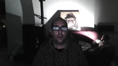 Snapshot of mat11efou chatting on March 3, 12:23 am mat11efou online show from March 3, 12:23 am
