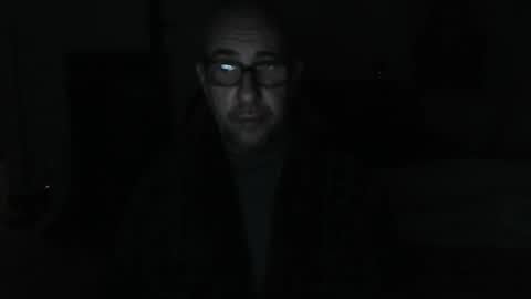 Snapshot of mat11efou chatting on December 22, 10:28 am mat11efou online show from December 22, 10:28 am