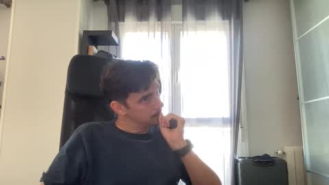 Snapshot of matahavi chatting on October 2, 11:36 am Aaron online show from October 2, 11:36 am