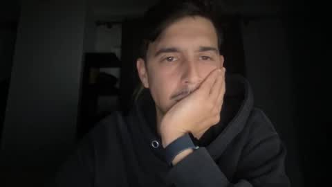 Aaron online show from December 18, 5:20 pm