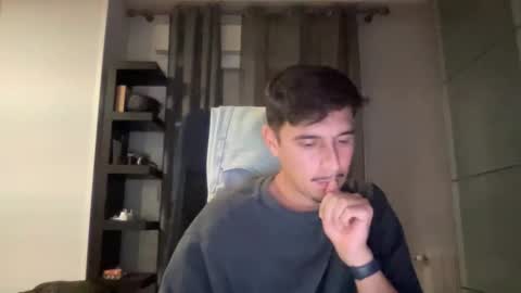 Aaron online show from November 6, 5:27 pm