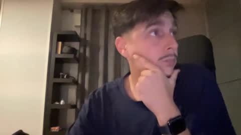 Snapshot of matahavi chatting on October 12, 7:52 pm Aaron online show from October 12, 7:52 pm