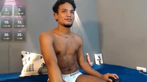 Mateo and Noah online show from April 26, 6:27 pm