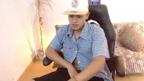 Mateo online show from February 1, 3:38 am