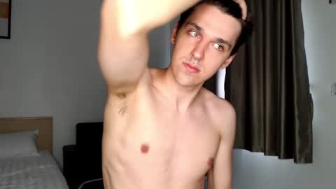 Snapshot of mateo_zeus chatting on February 20, 2:18 am mateo_zeus online show from February 20, 2:18 am