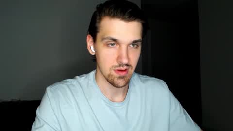 Snapshot of mateo_zeus chatting on October 21, 12:58 am mateo_zeus online show from October 21, 12:58 am