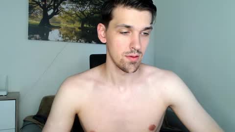 Snapshot of mateo_zeus chatting on March 8, 3:37 am mateo_zeus online show from March 8, 3:37 am