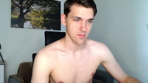 Snapshot of mateo_zeus chatting on March 11, 5:16 am mateo_zeus online show from March 11, 5:16 am