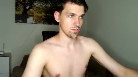 Snapshot of mateo_zeus chatting on March 6, 4:07 pm mateo_zeus online show from March 6, 4:07 pm