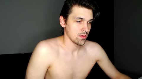 Snapshot of mateo_zeus chatting on September 21, 1:28 am mateo_zeus online show from September 21, 1:28 am