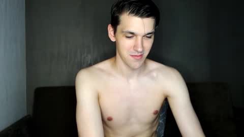 Snapshot of mateo_zeus chatting on December 15, 3:34 am mateo_zeus online show from December 15, 3:34 am
