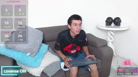 Mateo online show from October 3, 1:38 pm