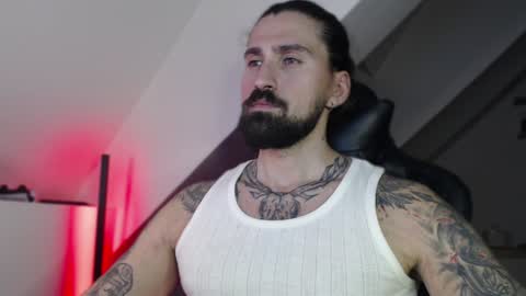 Snapshot of mateohalifa chatting on December 16, 8:05 pm mateohalifa online show from December 16, 8:05 pm