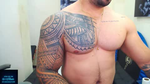 Snapshot of mateosexyhot22 chatting on October 28, 5:15 pm Mateo online show from October 28, 5:15 pm