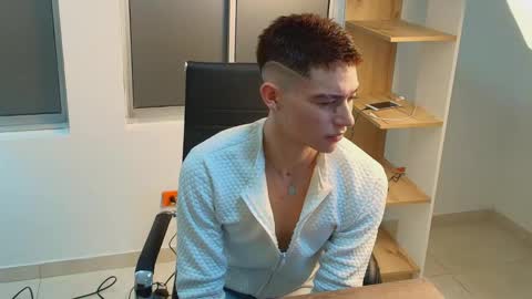 Matheo Montclair online show from October 10, 11:30 pm