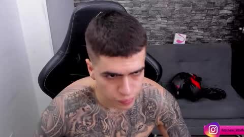 Snapshot of mathew_wolf4 chatting on October 31, 7:06 pm Mathew Independent model online show from October 31, 7:06 pm