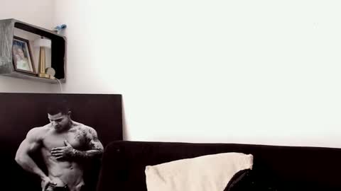 Snapshot of mathews_roses chatting on September 16, 7:36 pm Marck Mathews online show from September 16, 7:36 pm