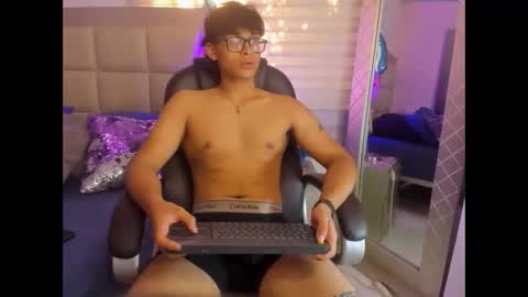 MATHIAS online show from April 12, 8:21 pm